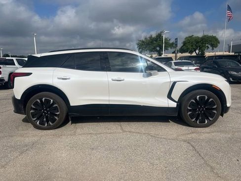 Used 2024 Chevrolet Blazer EV RS image 5