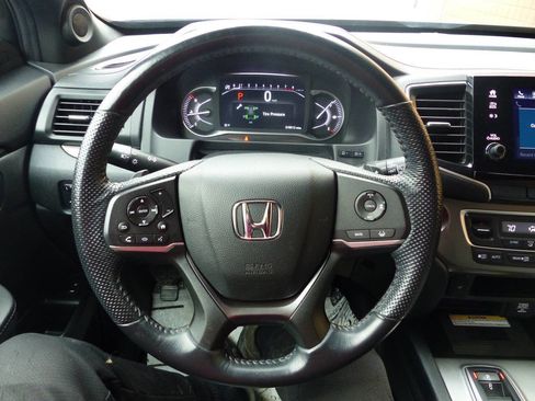 Used 2023 Honda Passport EX-L image 25