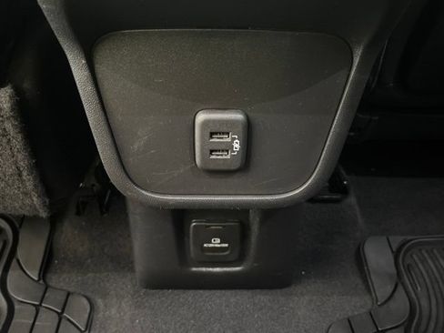 Used 2021 GMC Terrain SLT AWD/4WD image 19