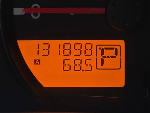 Used 2014 Nissan Frontier SV w/ SV Value Truck Package image 30