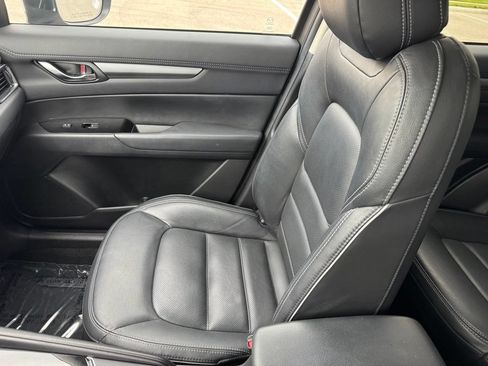 Used 2025 MAZDA CX-5 AWD 2.5 S w/ Preferred Package image 19