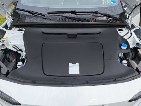 New 2026 Volvo EX30 Plus w/ Climate Package image 9