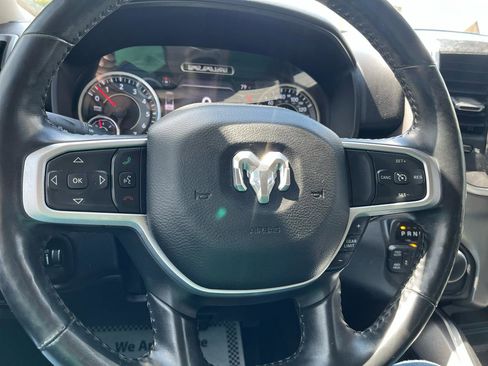 Used 2020 RAM 1500 Big Horn AWD/4WD image 11
