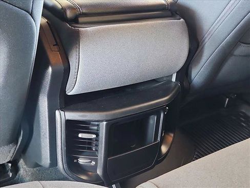 Used 2021 RAM 1500 Big Horn RWD image 16