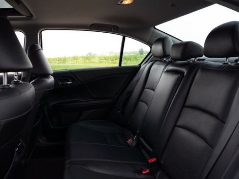 Used 2016 Honda Accord EX-L image 15