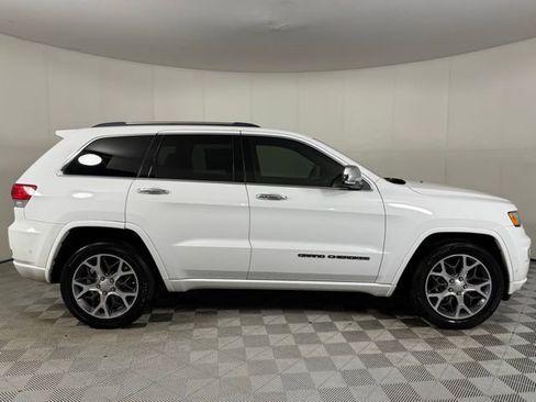 Used 2019 Jeep Grand Cherokee Overland image 8