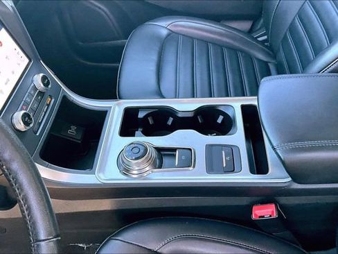 Used 2024 Ford Edge SEL image 15