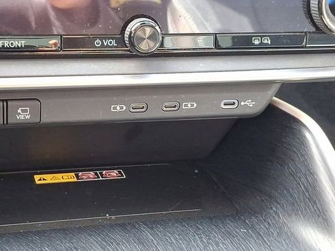 Used 2023 Lexus RZ 450e Premium image 26