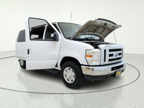 Used 2010 Ford E-350 and Econoline 350 XL RWD image 11