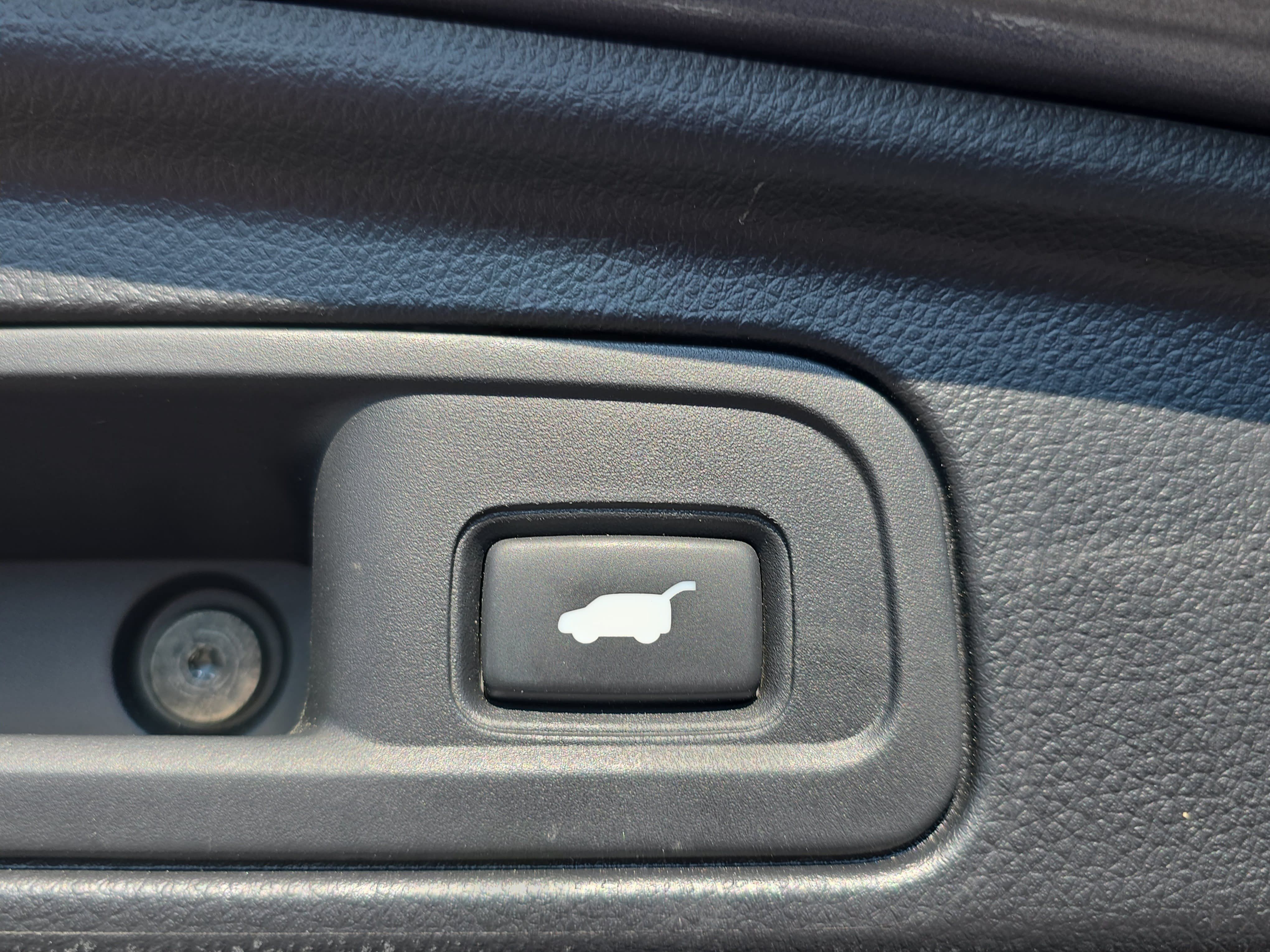 Used 2020 Honda Pilot Elite image 14