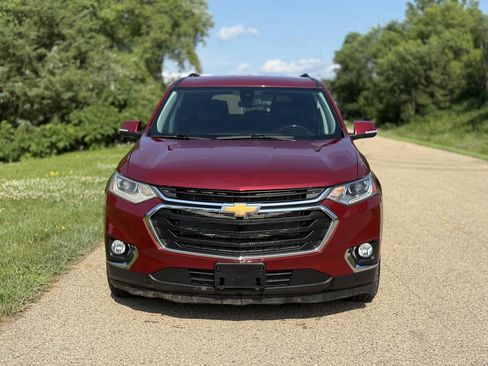 Used 2021 Chevrolet Traverse LT AWD/4WD image 3