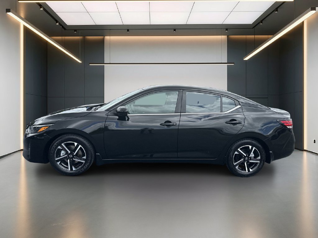 Used 2024 Nissan Sentra SV FWD image 2