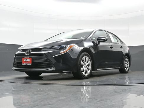 Used 2024 Toyota Corolla LE FWD image 26