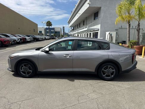 Used 2025 Kia K4 FWD image 5