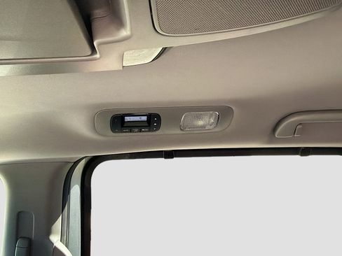 Used 2023 Honda Odyssey Elite image 23