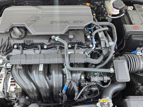 New 2026 Hyundai Elantra SEL Sport Premium FWD image 20