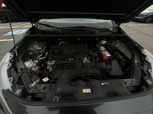 Used 2020 Toyota RAV4 LE AWD/4WD image 35