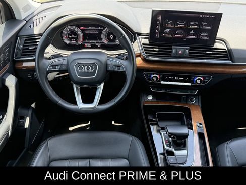 Used 2022 Audi Q5 2.0T Premium Plus w/ Premium Plus Package AWD/4WD image 13