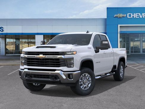New 2026 Chevrolet Silverado 2500 LT w/ All Star Edition image 7