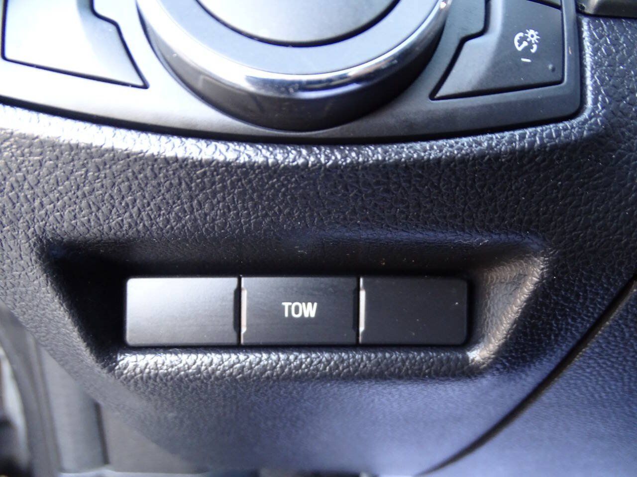 Used 2019 Ford Explorer AWD XLT w/ XLT Sport Appearance Package image 25