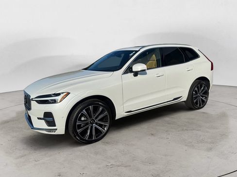 Certified 2023 Volvo XC60 B5 Ultimate AWD/4WD image 2