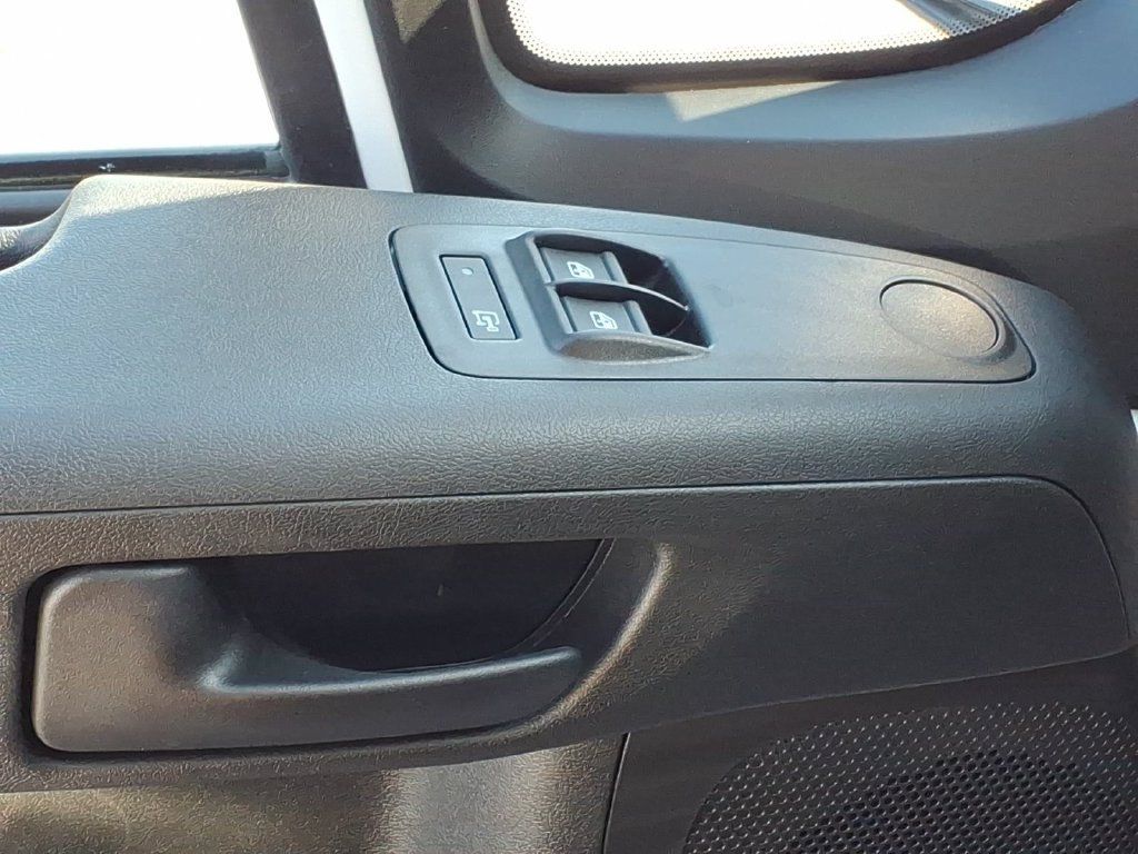New 2026 RAM ProMaster 2500 FWD image 4