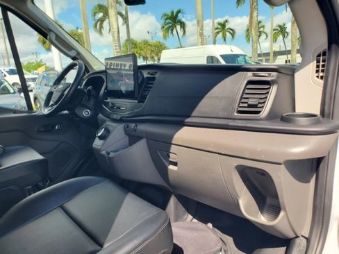 Used 2023 Ford E-Transit Medium Roof w/ Load Area Protection Package image 29