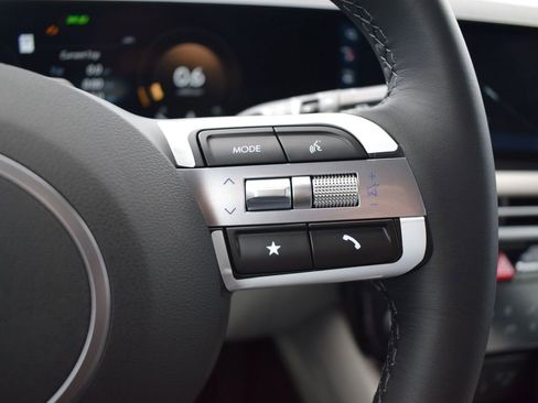 Certified 2025 Hyundai Tucson SEL image 16