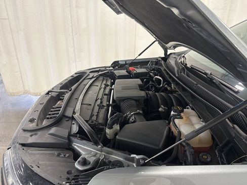 Used 2024 Chevrolet Tahoe Z71 w/ Luxury Package image 46