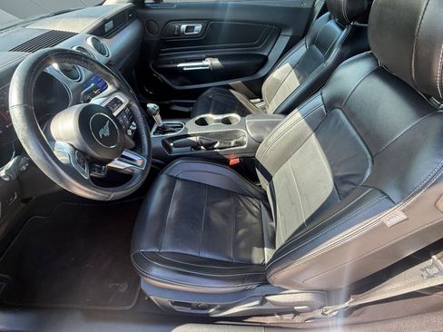 Used 2022 Ford Mustang GT Premium w/ Equipment Group 401A image 5