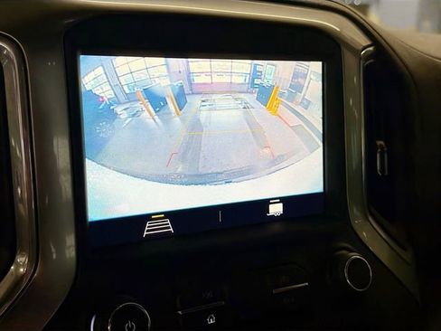 Used 2020 Chevrolet Silverado 1500 LT Trail Boss image 13