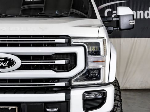 Used 2022 Ford F250 Platinum w/ FX4 Off-Road Package AWD/4WD image 41