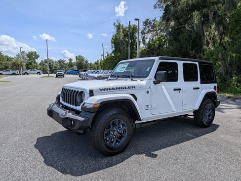 New 2026 Jeep Wrangler Unlimited Sport AWD/4WD image 7