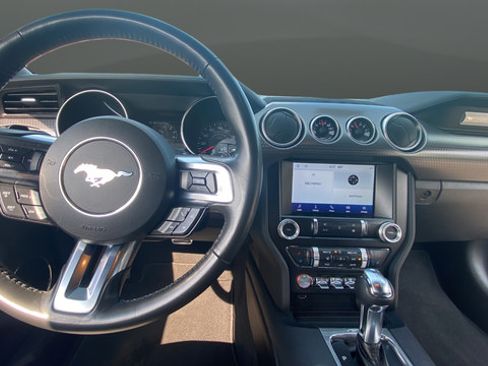 Used 2022 Ford Mustang GT Premium w/ GT Performance Package RWD image 11