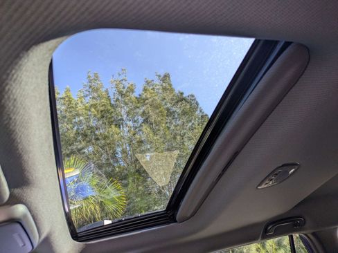 New 2026 Subaru Outback Touring XT image 21