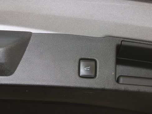 Used 2024 Ford Escape ST-Line image 28