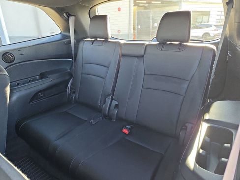 Used 2022 Honda Pilot TrailSport image 36