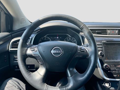 Used 2023 Nissan Murano Platinum w/ Cargo Package image 11