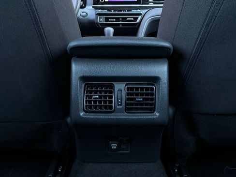 Used 2025 Toyota Camry LE image 12