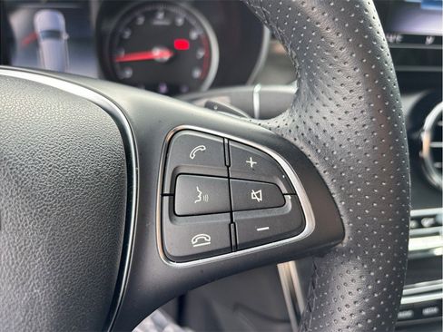 Used 2019 Mercedes-Benz GLC 300 image 26