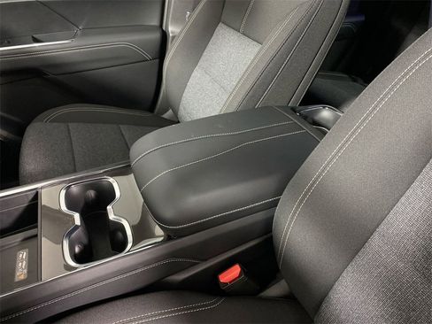 Used 2025 GMC Acadia Elevation w/ Black Edition image 21