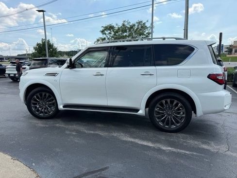 Used 2022 Nissan Armada Platinum AWD/4WD image 11