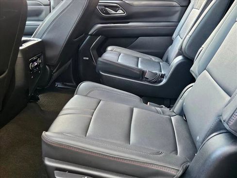 Used 2023 Chevrolet Suburban RST w/ Sport Performance Package AWD/4WD image 21