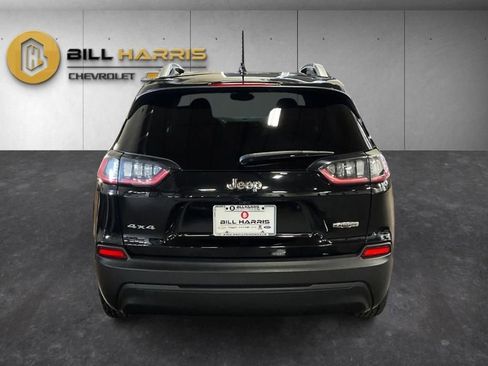 Used 2021 Jeep Cherokee Latitude AWD/4WD image 11