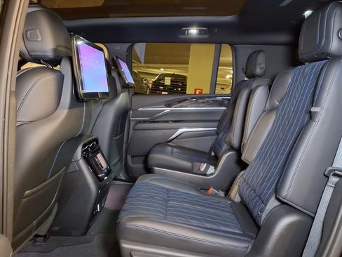 New 2026 Cadillac Escalade IQL Sport 1 AWD/4WD image 12