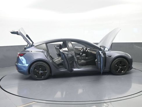 Used 2023 Tesla Model 3 Standard Range RWD image 68
