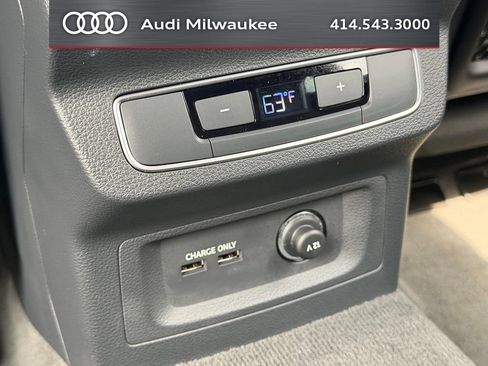 Used 2024 Audi Q5 e Premium Plus w/ Premium Plus Package AWD/4WD image 39