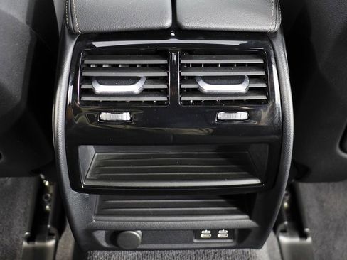 Used 2022 BMW 530i w/ Convenience Package image 23