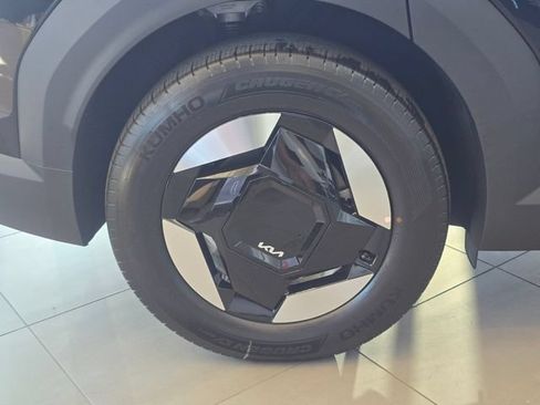 New 2026 Kia EV9 Light RWD image 9