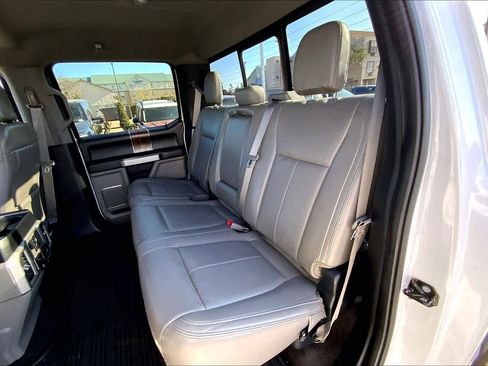 Used 2020 Ford F150 Lariat w/ Equipment Group 502A Luxury image 18